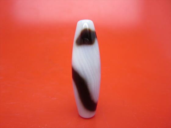 【チベット高級天珠】白蛇天珠・白約39×12mm【天然模様入り】【一点物】