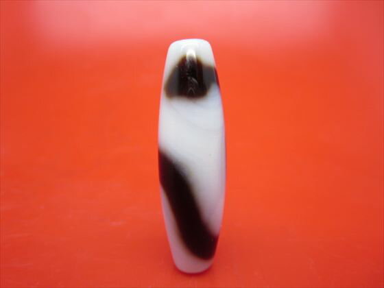 【チベット高級天珠】白蛇天珠・白約38×11.5mm【一点物】