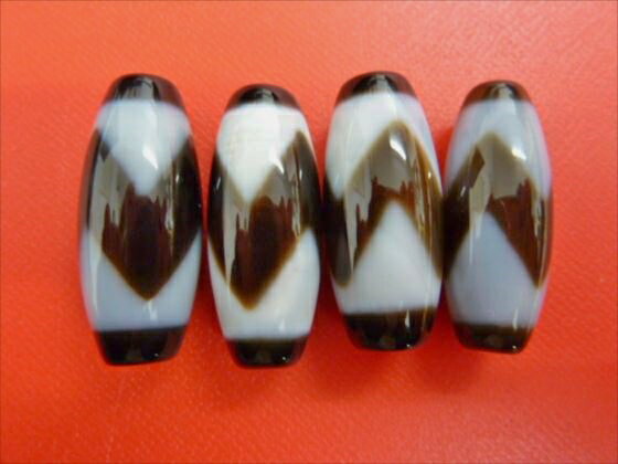 【チベット高級至純天珠】虎牙天珠30×12mm