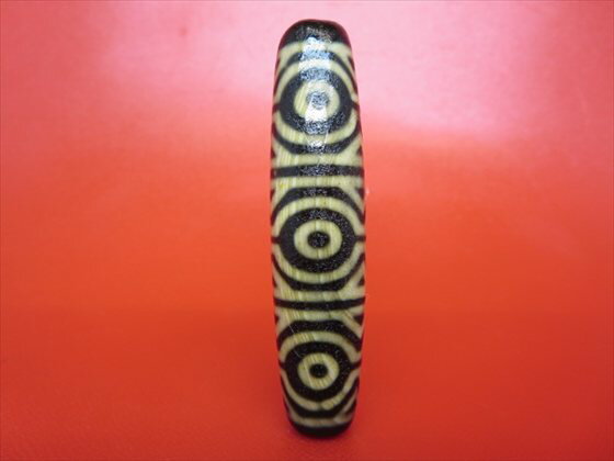 【チベット風化天珠】金剛虎牙九眼天珠約66×15mm【一点物】