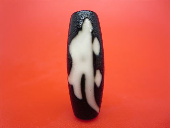 【チベット天珠】如意勢至菩薩天珠(サク)約38×13mm【龍鱗加工】【一点物】