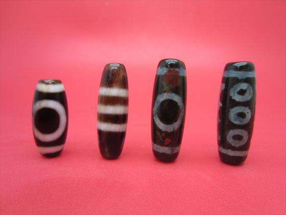 【チベット紅朱砂天珠】バラエティミックス【4粒SET】【一点物】