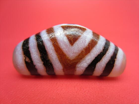 【チベット風化三色天珠】鳳眼天珠【牛角】【馬蹄痕】【一点物】