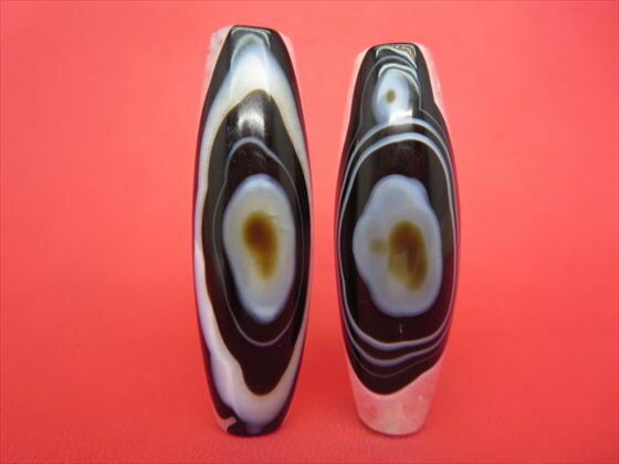 【チベット高級天珠】羊眼板珠・天眼珠約60±1×18±1mm【水晶入り】【2粒SET】【一点物】