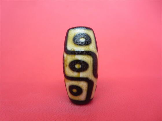 【チベット火供天珠】九眼天珠約30×14mm【一点物】