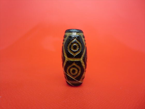 【チベット火供天珠】龍眼天珠約30×14mm【天然模様入り】【一点物】