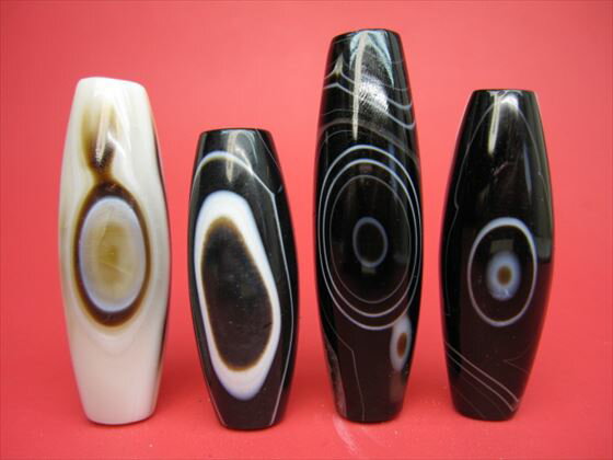 【チベット高級天珠】羊眼板珠・天眼珠【水晶入り・4粒SET】【一点物】