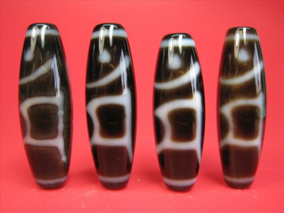 【チベット高級至純天珠】梵字仏眼天珠卯年(マン)約38×12mm