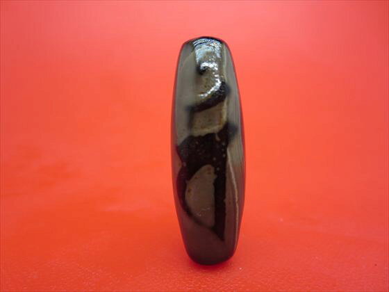 【チベット老天珠風天珠】如意大日如来天珠(バン)約38×13mm【一点物】