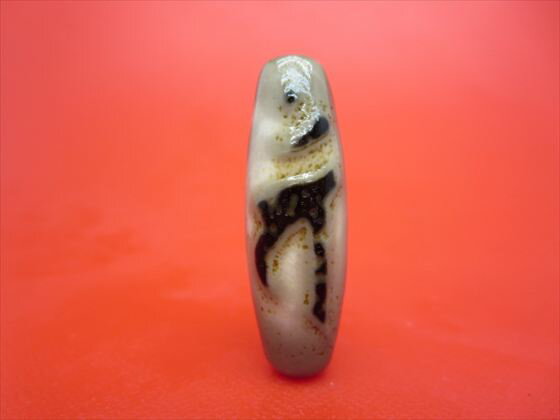 【チベット老天珠風天珠】如意大日如来天珠(バン)約39×13mm【一点物】