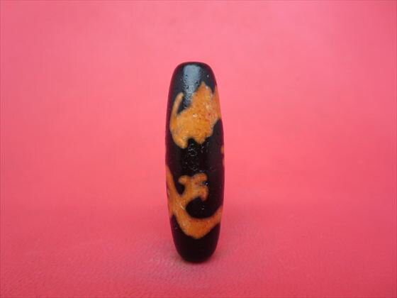 【チベット天珠】騎龍観音天珠油潤加工約38×12mm【馬蹄痕】【一点物】