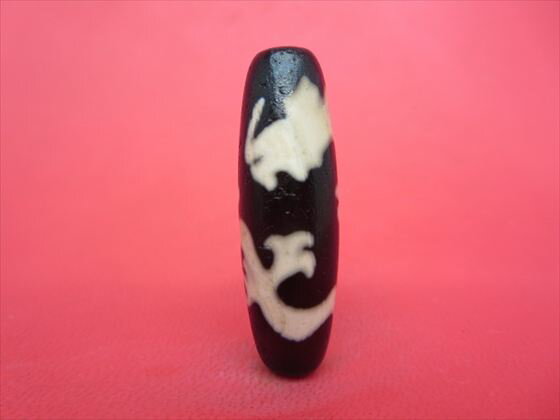 【チベット天珠】騎龍観音天珠油潤加工約38×12mm【馬蹄痕】【一点物】