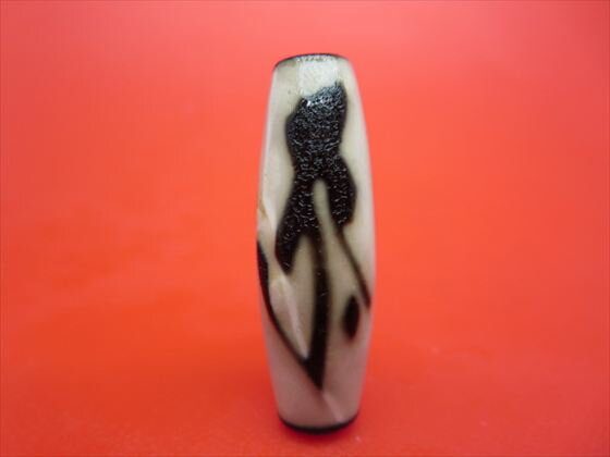 【チベット天珠】如意虚空蔵菩薩天珠(タラーク)約38×13mm【龍鱗加工】【一点物】