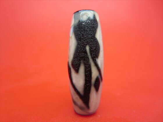 【チベット天珠】如意虚空蔵菩薩天珠(タラーク)約37×14mm【龍鱗加工】【一点物】