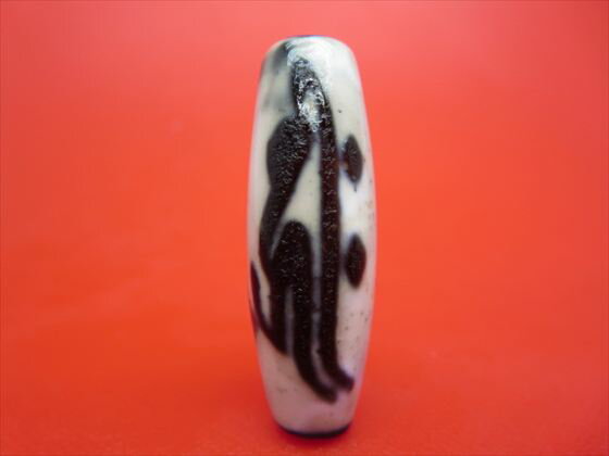 【チベット天珠】鳳眼千手観音天珠鳳眼阿弥陀如来天珠(キリーク)約39×13mm【龍鱗加工】【一点物】