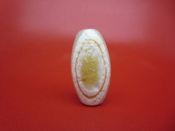 【チベット高級天珠】羊眼板珠・天眼珠(ツヤなし)約39×21mm【水晶入り】【一点物】