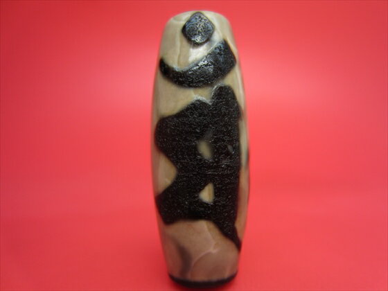 【チベット天珠】如意文殊菩薩天珠(マン)【水晶・天然模様入り】【一点物】