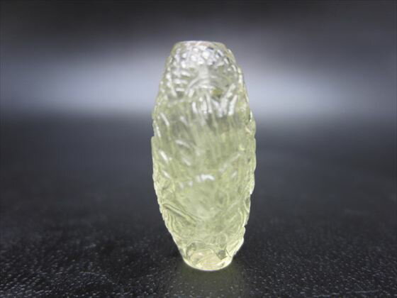 【リビアングラス天珠】手彫り龍神天珠3.6g約24×11mm【鑑別済み】【一点物】