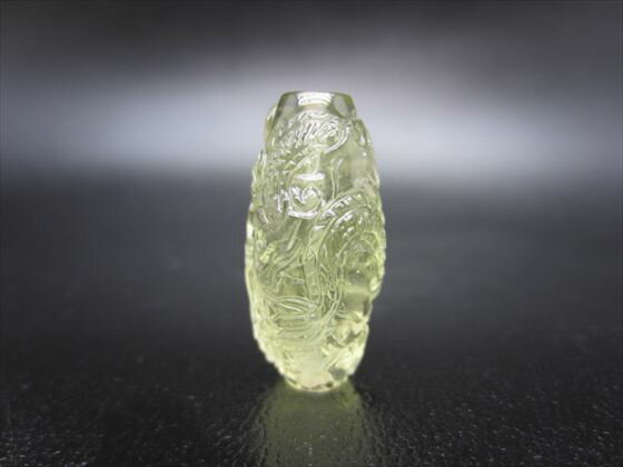 【リビアングラス天珠】手彫り龍神天珠3.7g約24×11.6mm【鑑別済み】【一点物】