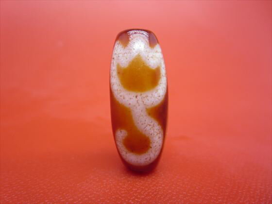 【チベット天珠】水蓮花天珠約29×12mm【天然模様入り】【一点物】