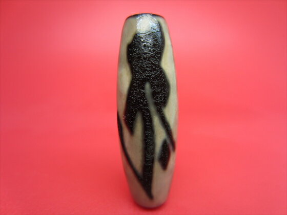 【チベット天珠】万字虚空蔵菩薩天珠(タラーク)【龍鱗加工・水晶入り】【一点物】