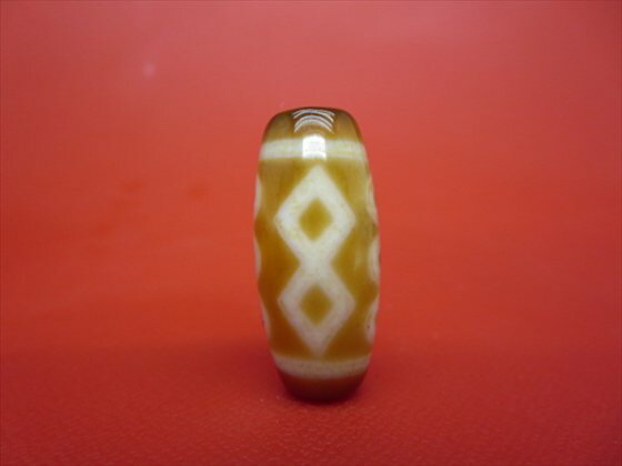 糸魚川本翡翠 丸玉 10mm （緑） B　　※ 天然石 天然石ビーズ パワーストーン 1粒売り バラ売り 1玉販売 【クーポン対象】【39ショップ】