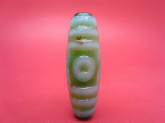 【チベット天珠】三眼天珠【稀少手彫り彫刻・鉱物入り】【一点物】