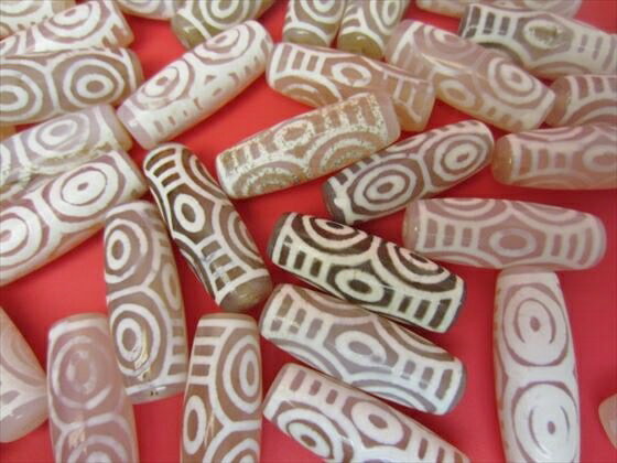 【チベット天珠】龍眼天珠・白30×10mm【2粒SET】