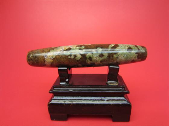 【龍神紅朱砂天珠】 【木製台座付き】【一点物】