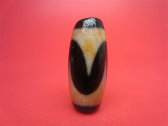 【虎牙紅朱砂天珠】【馬蹄痕】【一点物】