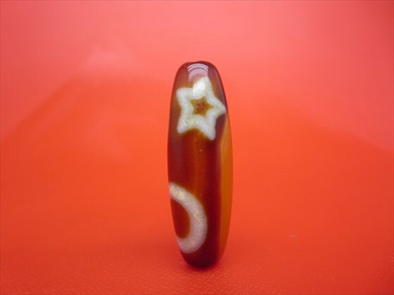 【チベット天珠】日月星天珠約38×12mm【天然模様入り】【一点物】