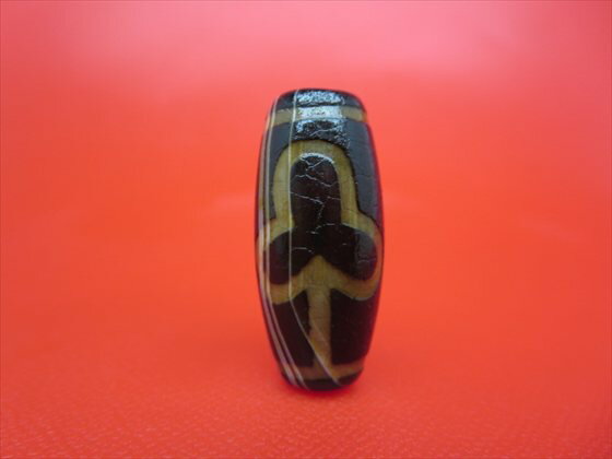 【チベット火供天珠】菩提天珠約30×13mm【天然模様入り】【一点物】