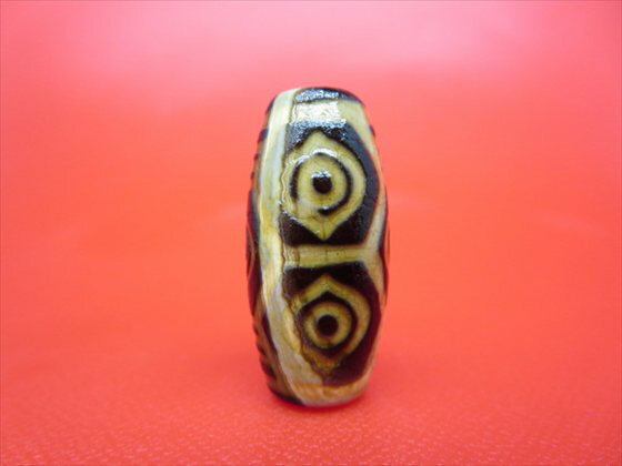 【チベット火供天珠】龍眼天珠約30×14mm【天然模様入り】【一点物】