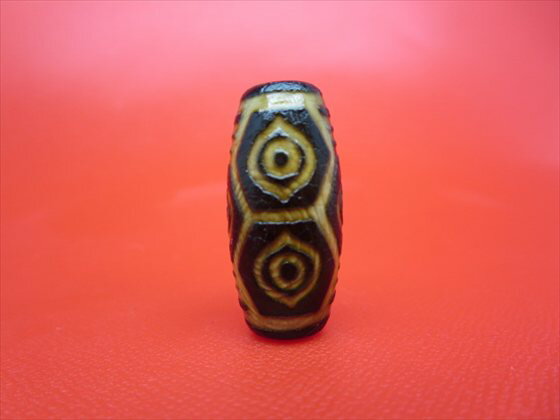 【チベット火供天珠】龍眼天珠約30×14mm【天然模様入り】【一点物】