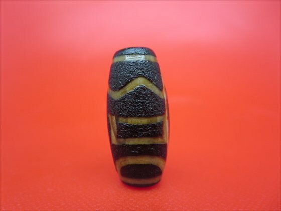 【チベット火供天珠】息増懐珠約29×13.6mm【天然模様入り】【一点物】