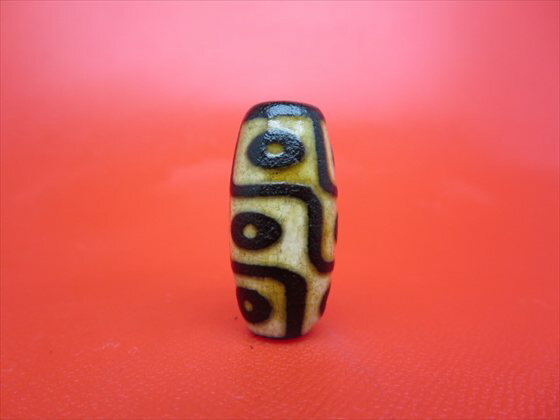 【チベット火供天珠】九眼天珠約29×14mm【一点物】