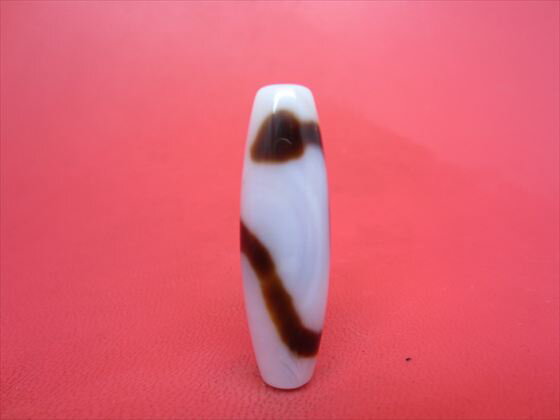 【チベット高級天珠】白蛇天珠・白約38×11.5mm【一点物】