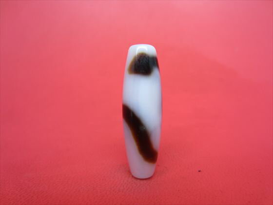 【チベット高級天珠】白蛇天珠・白約37×11.5mm【一点物】