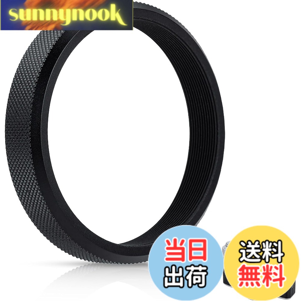 商品情報 商品の説明 主な仕様 【対応型番】 X100VI / X100V / X100F / X100T / X100S / X100 / X70 カメラ用、AR-X100 互換。【カメラ飾り】ボディのスタイルにぴったりのチェック柄は、スマートでスタイリッシュ。カメラを飾り、もっと美観になり、独特なセンスが個性な風格を表します。【材質】良い質のアルミニウム合金で作り、もっと軽くて丈夫です。内壁マットのデザインにより、ハレーションや反射などの問題を回避。【ユニークなデザイン】純正のリングキャップFLCP-49と一緒に使用することができます。レンズの通常の使用を妨げることなく、カメラに49mmフィルターポートを提供します。【ご注意】このアダプターリングを取り付ける前に、カメラレンズの元のフロントリングを取り外してください。 # 【送料無料】【アップグレード版】JJC 49mmアダプターリング 富士 X100VI / X100V / X100F / X100T / X100S / X100 / X70に対応 AR-X100 互換 カメラ使用時に、レンズの性能を最大限に引き出すことは、多くの撮影者にとって非常に重要です。しかし、通常のアダプターリングでは、設置が面倒だったり、デザインが安っぽく見えることがあります。そんな悩みを抱えるあなたに、ぜひご紹介したいのが「JJC 49mmアダプターリング」です。これにより、カメラのスタイルを損なうことなく、効果的にフィルターを取り付けることができます。上質なアルミニウム合金製で、軽量かつ耐久性にも優れています。さらに、設計にもこだわり、ハレーションや反射を防ぐ工夫が施されています。これであなたのカメラは、見た目も性能もアップします。お手持ちのカメラにピッタリなこのアダプターリングを手に入れて、より良い撮影体験を実現しましょう。 ## 商品特長と対応機種 「JJC 49mmアダプターリング」は、特に富士のカメラ、X100VI、X100V、X100F、X100T、X100S、X100、X70に対応しています。これらのモデルにぴったりフィットし、あなたのカメラ撮影をより楽しく、快適にする助けとなります。特に、アダプターリングはAR-X100互換であり、純正のリングキャップであるFLCP-49とも併用できます。これにより、愛用のカメラの外観を損ねることなく、機能を追加できるのです。 さらに、デザインにもこだわりがあります。カメラ本体のスタイルに合うよう、チェック柄のデザインが施されており、それがスマートでスタイリッシュな印象を与えます。このアダプターリングを取り付けることで、カメラの美観をさらに引き立て、その独特なセンスが個性的な風格を表現します。カメラの美しさを引き立てるために、ぜひこの商品を使ってみてください。 ## 材質とデザインのメリット このアダプターリングは、良質なアルミニウム合金で作られており、非常に軽量でありながらも耐久性に優れています。重さを気にせず、長時間使用しても疲れにくいのが特徴です。内壁にマットなデザインが施されているため、ハレーションや反射といったトラブルを回避し、快適な撮影環境を実現します。 また、取り付けが簡単なのもポイントです。このアダプターリングを使用する際、カメラの元のフロントリングを取り外す必要がありますが、その手間を差し引いても得られるメリットは大きいです。通常のレンズ使用を妨げることなく、49mmのフィルターポートを提供しますので、フィルターを利用して、さらに多様な撮影表現が可能となります。これにより、構図やライティングの変化にも柔軟に対応できます。 さらに、デザイン性と実用性を両立させたことで、映像や写真のクオリティを向上させ、プロフェッショナルな結果を得ることが容易になります。自分の作品をより素晴らしいものにしたい方にとって、このアダプターリングは理想的な選択肢です。 ## 商品使用上の注意点 使用する際には、いくつかの注意点があります。特に、取り付ける前に元のフロントリングを取り外す必要があるため、その手順を確実に行ってください。この作業を怠ると、アダプターリングが正しく設置できないことがあります。取り扱いに不安がある場合は、説明書をよく確認することをお勧めします。 また、使用中はアダプターリングに負荷をかけすぎないよう注意が必要です。強い衝撃や極端な温度変化は、素材に影響を及ぼす可能性がありますので、優しく扱いましょう。さらに、汚れが付着した場合は、しっかりと拭き取ることで、長持ちさせることができます。 最後に、商品は発送前に徹底した検品が行われていますが、万が一不具合があった場合は、すぐにご連絡ください。迅速に対応させていただきますので、ご安心ください。最高の撮影ライフの実現に向けて、ぜひこのアダプターリングをご利用ください。 ## まとめ - JJC 49mmアダプターリングは富士の各種カメラに対応。 - アルミニウム合金製で軽量かつ頑丈。 - スタイリッシュなデザインで、カメラの外観を引き立てる。 - ハレーションや反射を防ぎ、質の高い撮影が実現。 - 取り付けは簡単で、純正キャップとの併用も可能。 このアダプターリングを取り入れることで、撮影の満足度が向上します。カメラの特性を最大限に活かし、最高の瞬間を捉えてみてください。