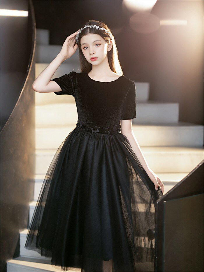 ピアノ発表会 ドレス 子供 女の子 発表会 子ども ワンピース ブラック 黒 半袖 お祝い日 演奏会 音楽会 フォーマル 誕生日 撮影 パーティー ブラックドレス ジュニア キッズ ミモレドレス ミモレ丈 中学生 高校生 可愛い 七五三 結婚式 卒業式 入学式