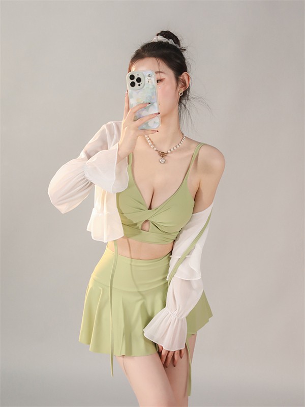 水着 大きいサイズ ぽっちゃり水着 レディース 体型カバー 大きいサイズ水着 ぽっちゃり タンキニ グリーン ボレロ ラッシュガード セパレート 20代 30代 40代 カバーアップ 露出控えめ 温泉 ボーイレッグ ノーワイヤー パッド付 海 プール リゾート おしゃれ 大学生