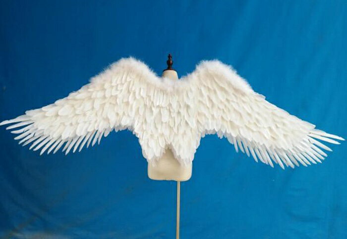 天使 羽 コスプレ道具 羽 翼 wing ウイング ホワイト 広さ200cm 天使みたい 妖精 悪魔 ファッションショー パーティーグッズ 撮影 ステージ道具 イベント 文化祭 cosplay用 コスプレ COSPLAY コスチューム ハロウィン クリスマス lg020h2h2w7