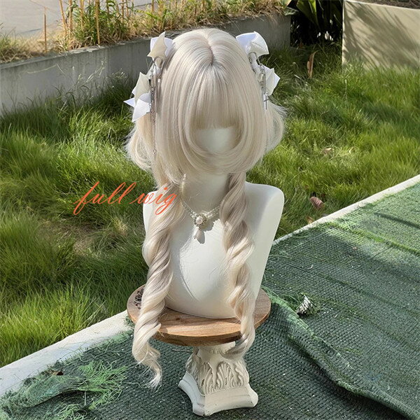 ウィッグ レディース ロング ゴールド 水母ヘア レイヤーカール フルウィッグ JK風 ロリータ 清楚系 ふわ巻き 耐熱 原宿系 コスプレ 撮影 イベント パーティー 仮装 おしゃれ 小顔風 ファッションウィッグ dp096z7z7z7