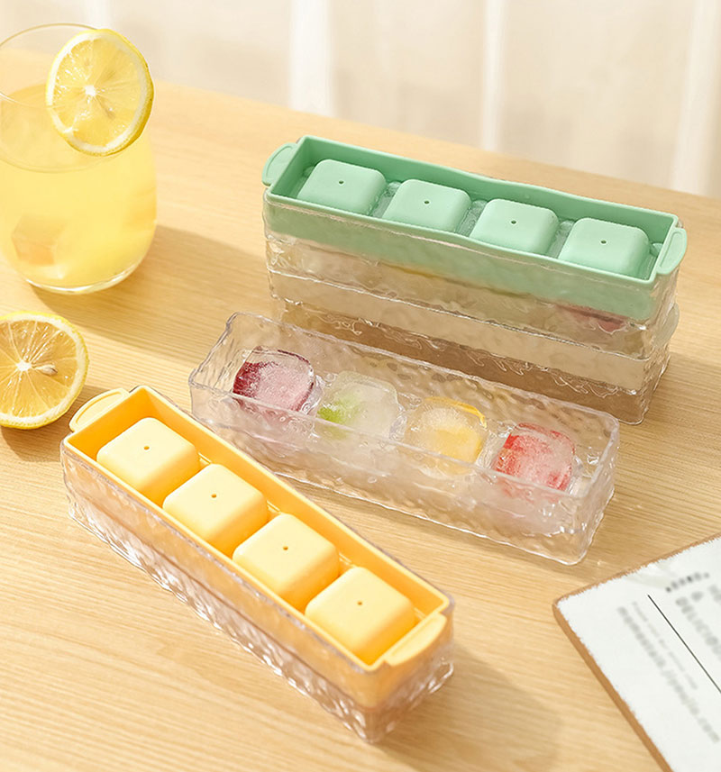 製氷皿 製氷器 4個取り 製氷機 氷 四角氷 シリコン 氷モールド 18*5*4.2cm アイストレー 取り出しやすい 冷凍保存 耐久性 家庭用 かわいい おしゃれ 暑さ対策 夏 3色 2