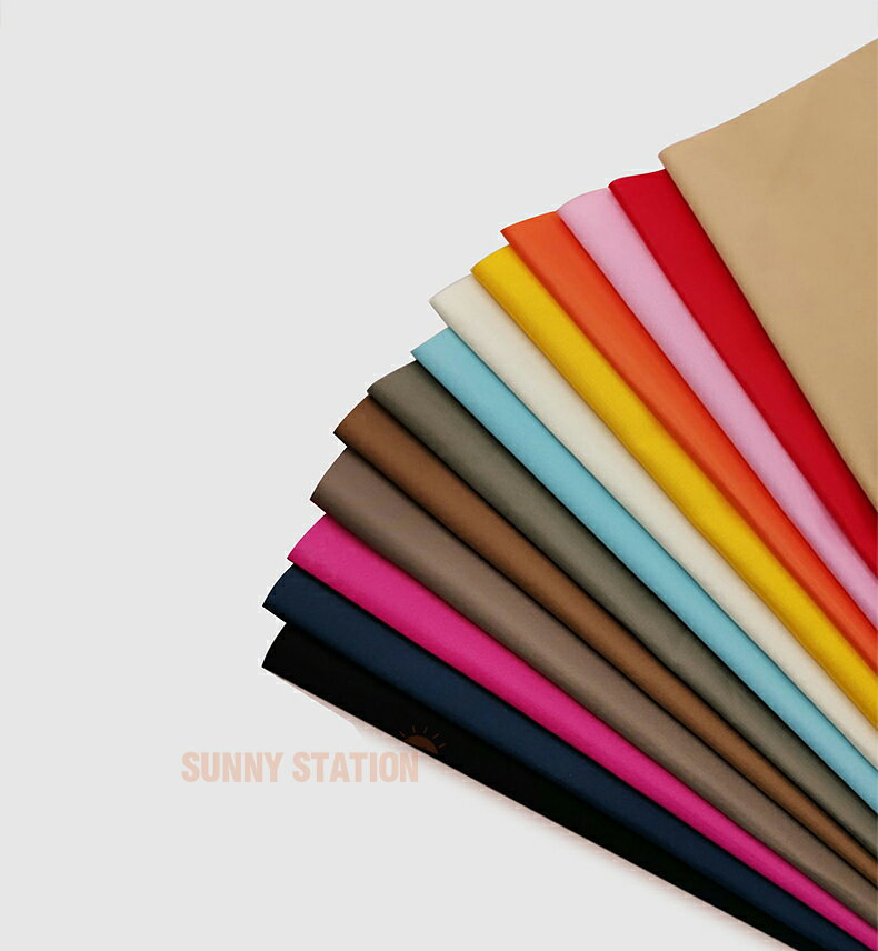 Sunny Stationのバッグインバッグ セリーヌ Celine Sangle Bucket対応 ナイロン 軽量 自立 インナーバッグ チャック付き 小さめ 大きめ バッグの中 整理 整頓 通勤 旅行バッグ 防水 水洗可能 バッグ 内部 底 汚れ防止 PaBin｜アングル2
