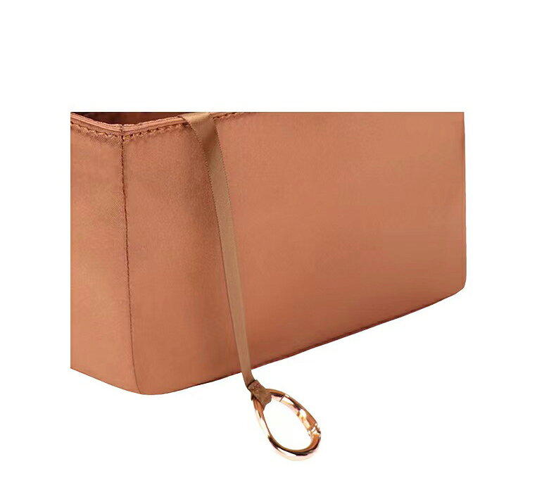 Sunny Stationのバッグインバッグ ルイヴィトン Louis Vuitton SAC PLAT対応 高級シルク 軽量 自立 インナーバッグ チャック付き 小さめ 大きめ バッグの中 整理 整頓 通勤 旅行バッグ 防水 水洗可能 バッグ 内部 底 汚れ防止 PaBin｜アングル3