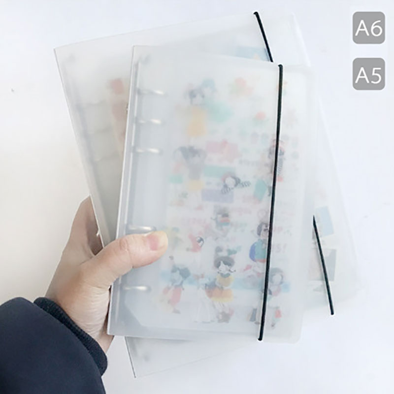 Rakuten - シール帳 バインダー そのまま 入れられる 透明 クリア A5/A6 PVC/PPカバー はがせる シールバインダー 女の子 手帳 シール収納 かわいい おしゃれ シール台紙 カスタマイズ トレカ収納 ファイル 推し 推し活グッズ 手帳型 収納アルバム 手帳素材ノート リフィル付き
