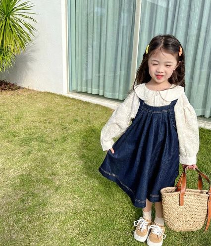 Rakuten - ジャンパースカート デニム 女の子 オールインワン キッズ サロペット ノースリーブ ワンピース 子供服 春秋 無地 袖なし レイヤード おしゃれ 普段着 90-130cm