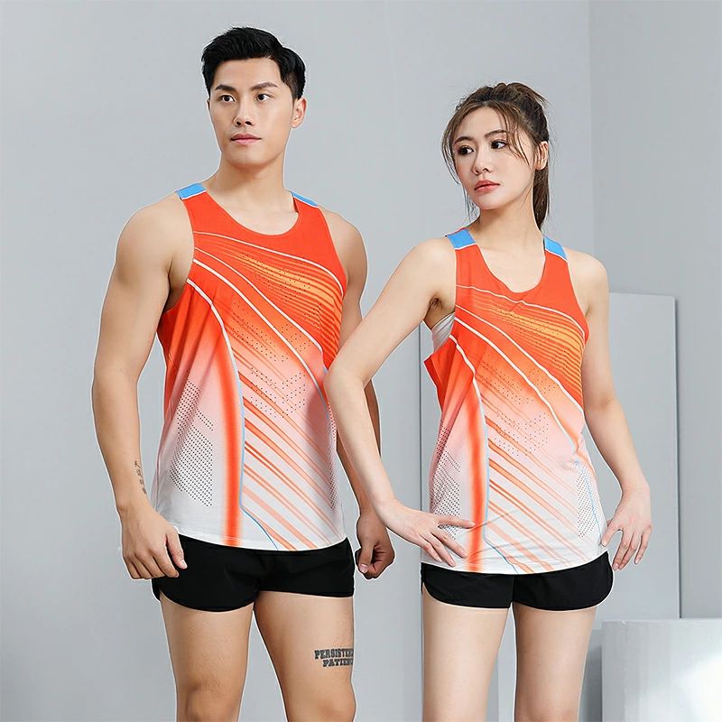 シームレスランニングタンクトップ 超軽量マラソンシングレットシャツ 速乾性 ノースリーブランニングタンクトップ ゼロシリーズ マラソ