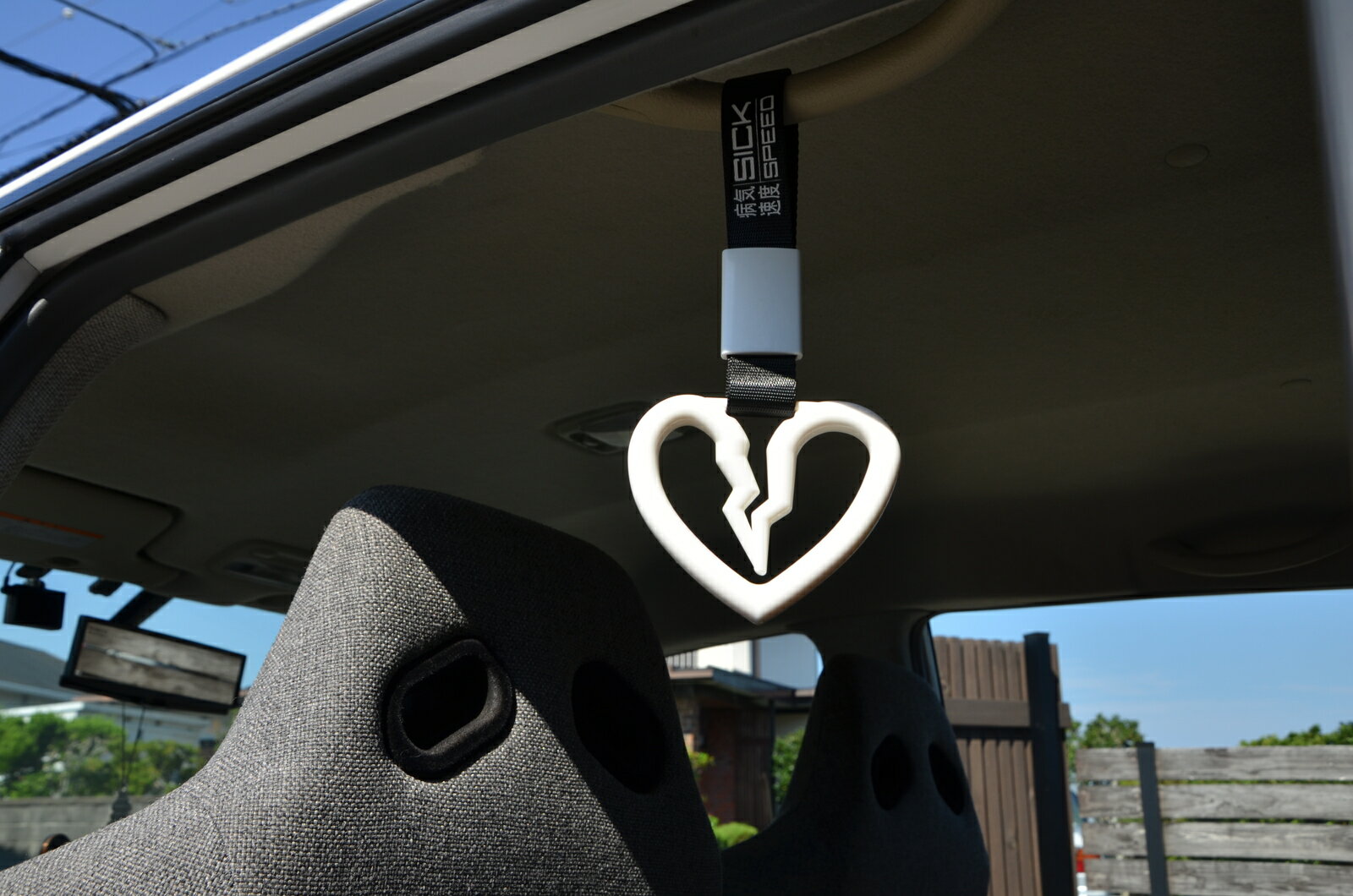SICKSPEED　吊り革　サクラ　レッド　つりかわ　つり革　トラック用品　カー用品バス　電車　つり輪　痛車　旧車　桜シックスピード　病気速度　USDM　JDM 2